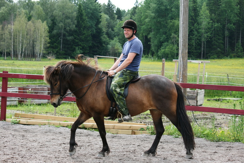 Pelle rider 001.JPG